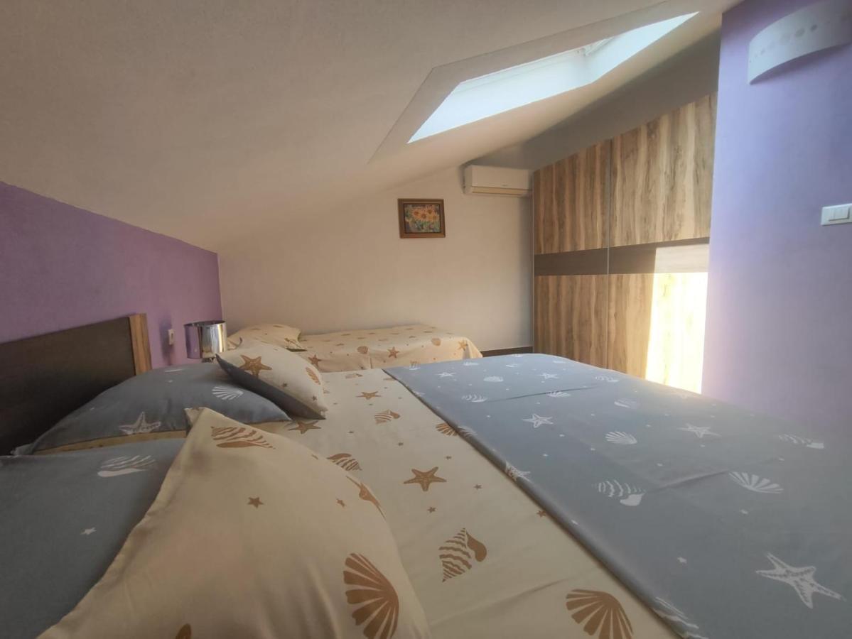 Apartmani Nada Mustapic Brela Exterior photo